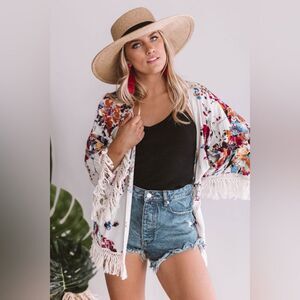 Umgee LuLu Floral Kimono Fringe Boho Cream colorful medium